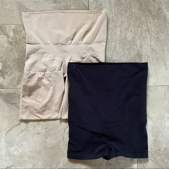 Assets by Spanx/Maidenform Shapewear Bundle - Picture 2 of 14